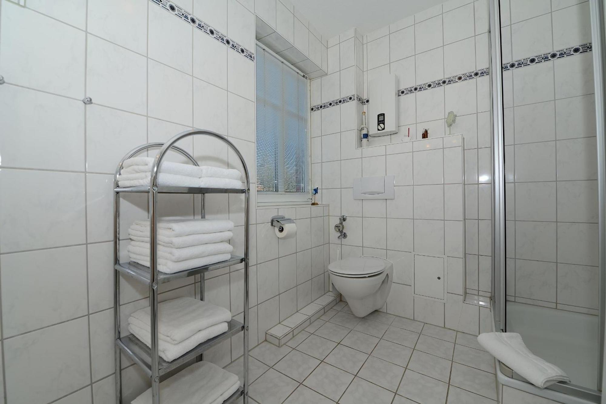 Haus Amselnest Whg 04 Apartment Wyk auf Foehr Luaran gambar